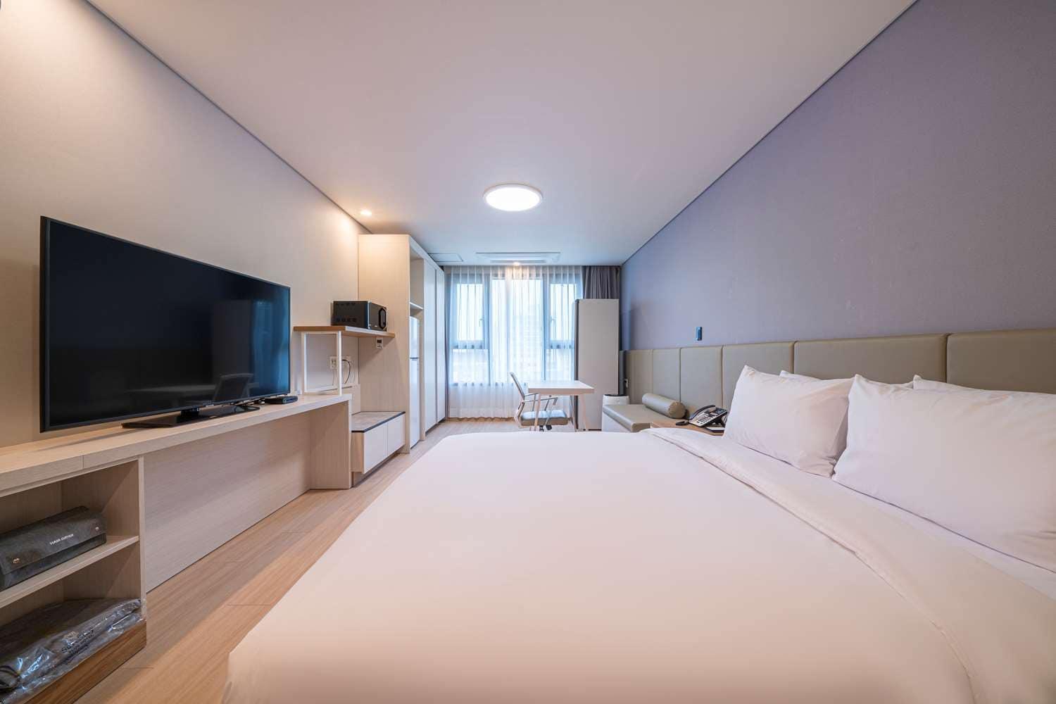 Surestay Plus Hotel By Best Western Асан Экстерьер фото