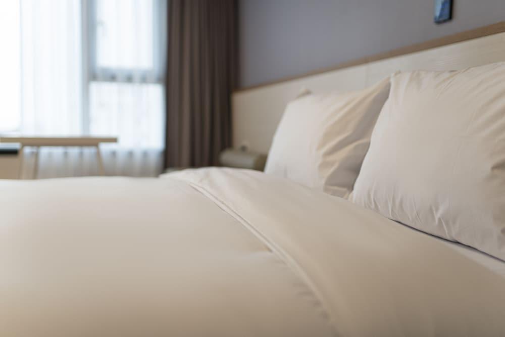 Surestay Plus Hotel By Best Western Асан Экстерьер фото