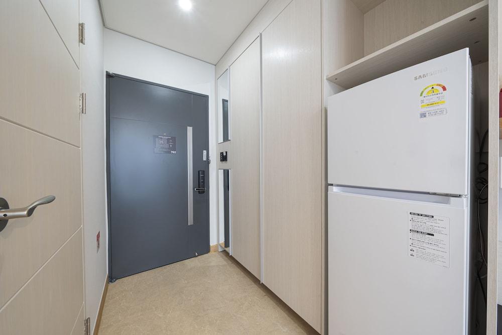 Surestay Plus Hotel By Best Western Асан Экстерьер фото
