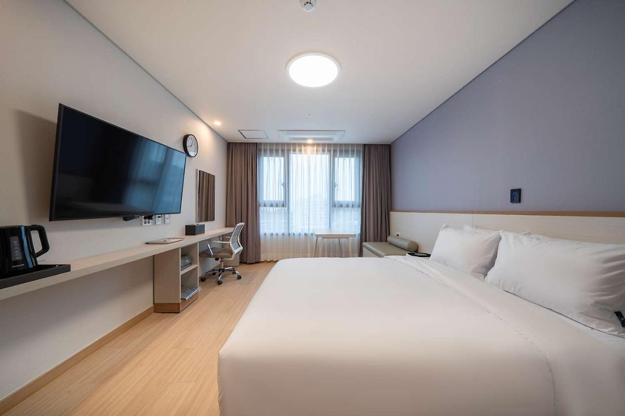 Surestay Plus Hotel By Best Western Асан Экстерьер фото