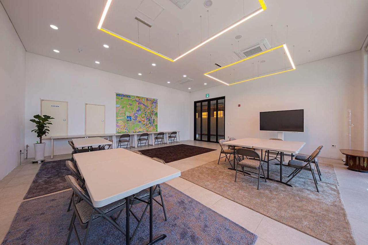 Surestay Plus Hotel By Best Western Асан Экстерьер фото